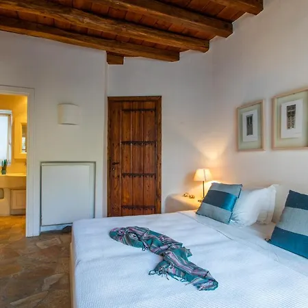 Zen In Lia * קלפטיס