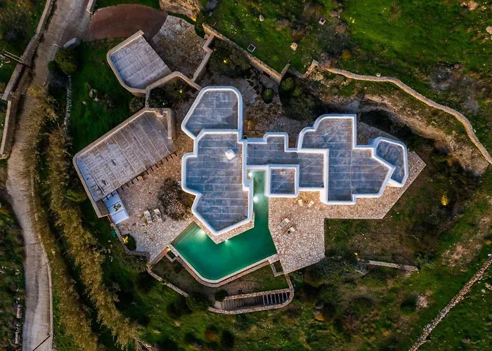 Zen In Lia Kalafatis