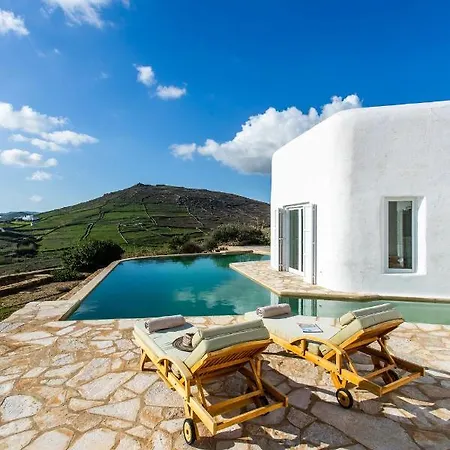 Zen In Lia Kalafatis