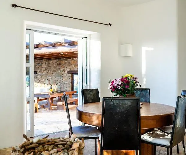 Villa Zen In Lia Kalafatis